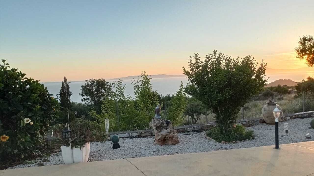Photo of Patio Balcony in Lefktron