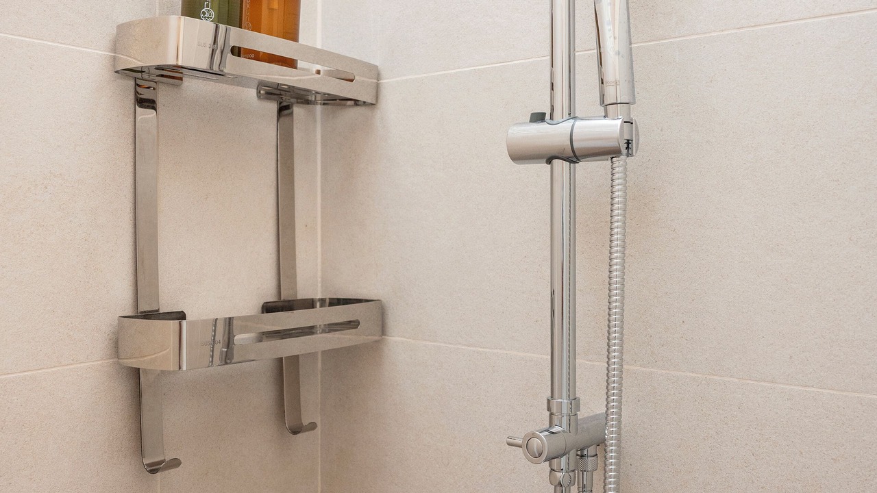 Photo of Bathroom in Asfendiou