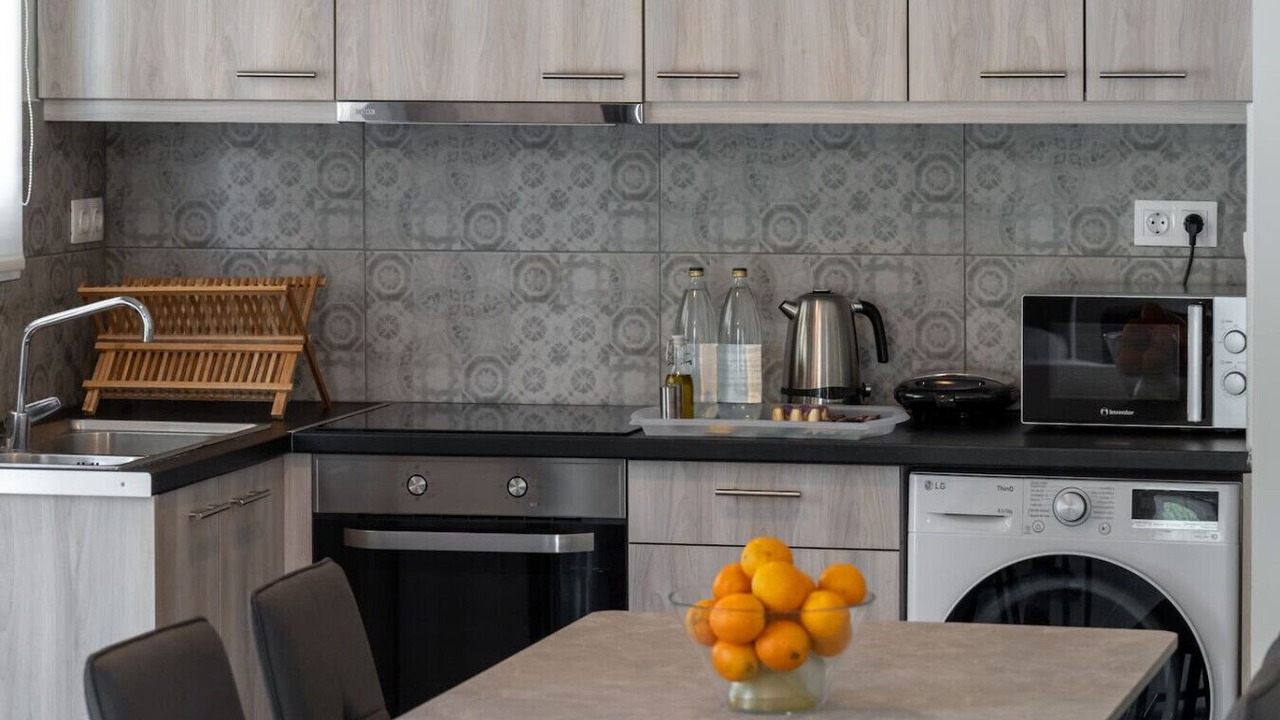Photo of Kitchen in Alimos