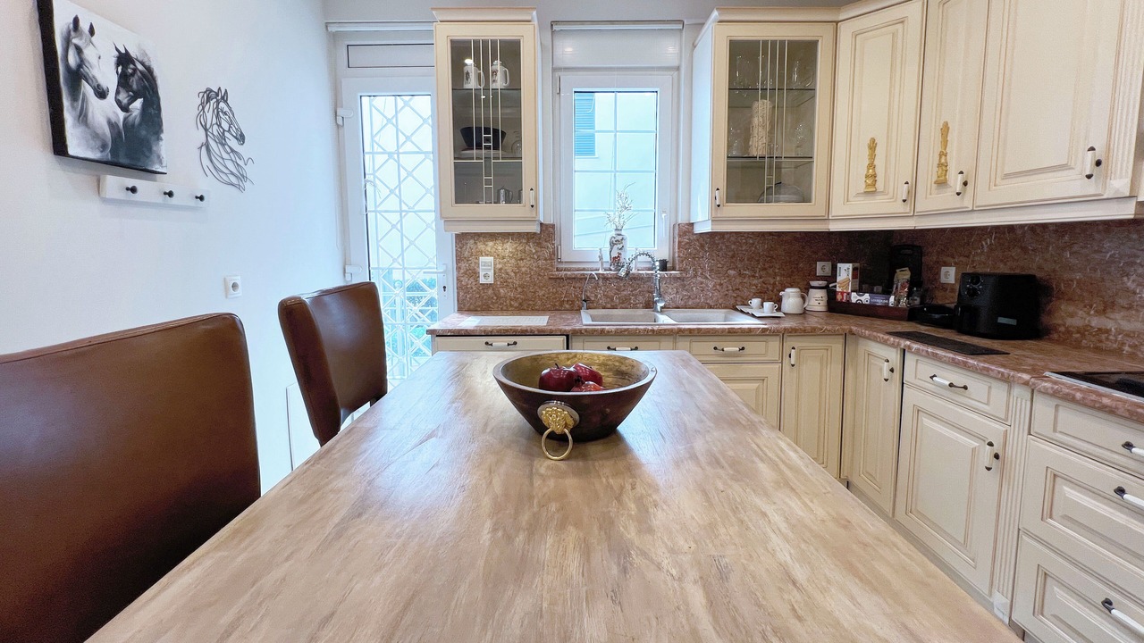 Photo of Kitchen in Alimos