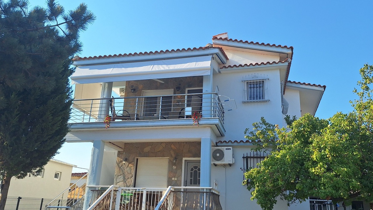 Photo of Outdoor in Paralia Mesis