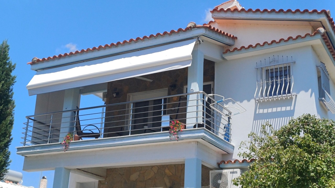 Photo of Outdoor in Paralia Mesis