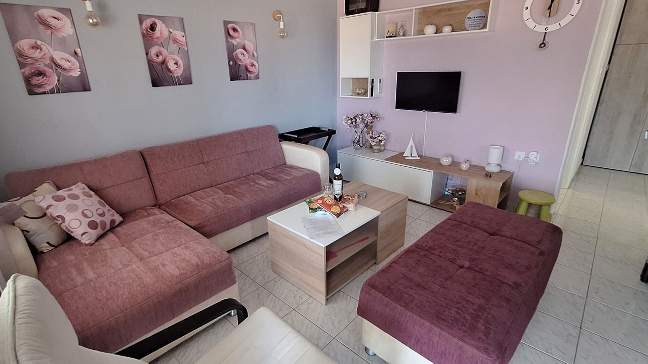 Photo of Livingroom in Paralia Mesis