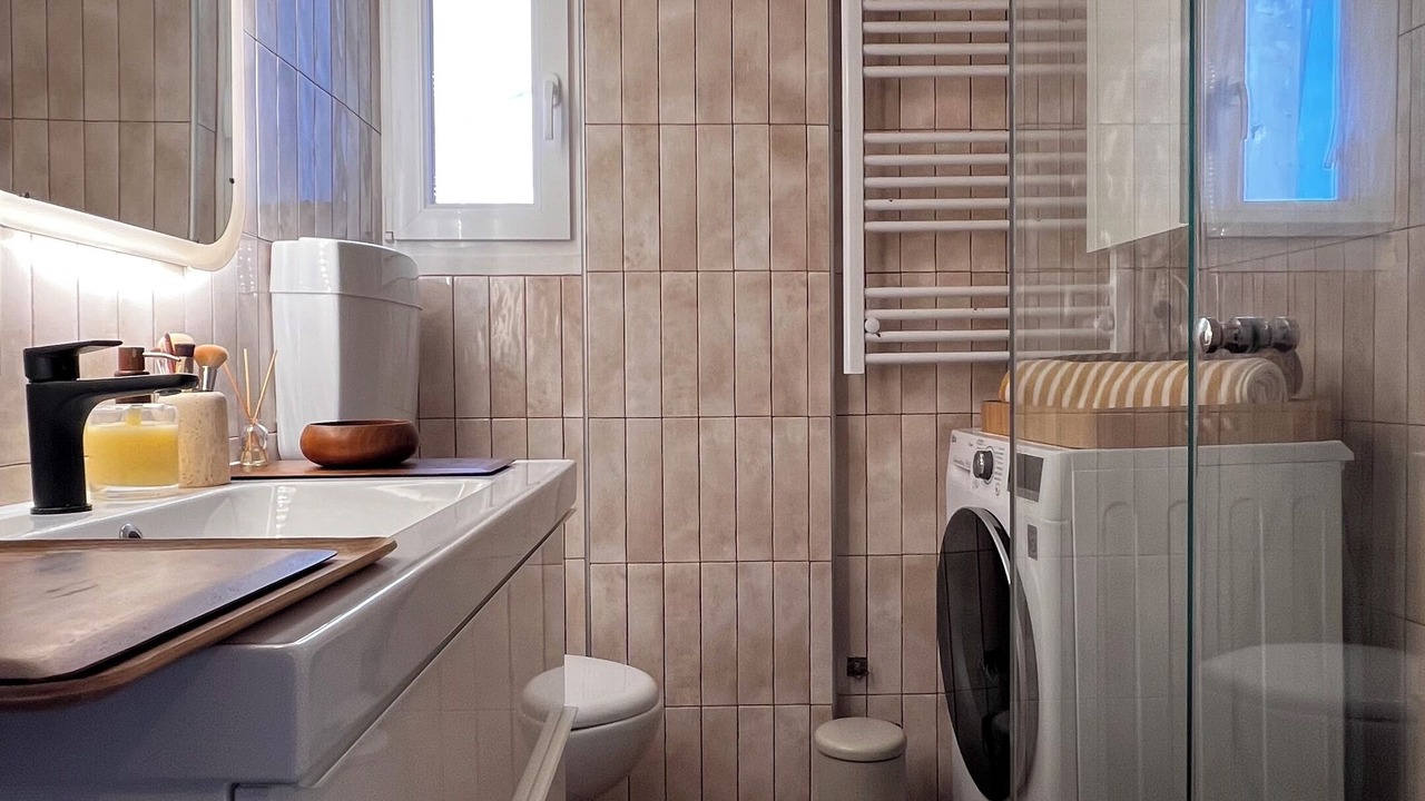 Photo of Bathroom in Monastiraki