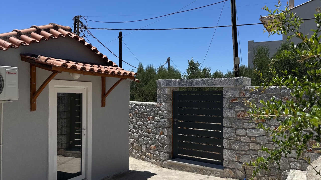 Photo of Outdoor in Mavrovouni