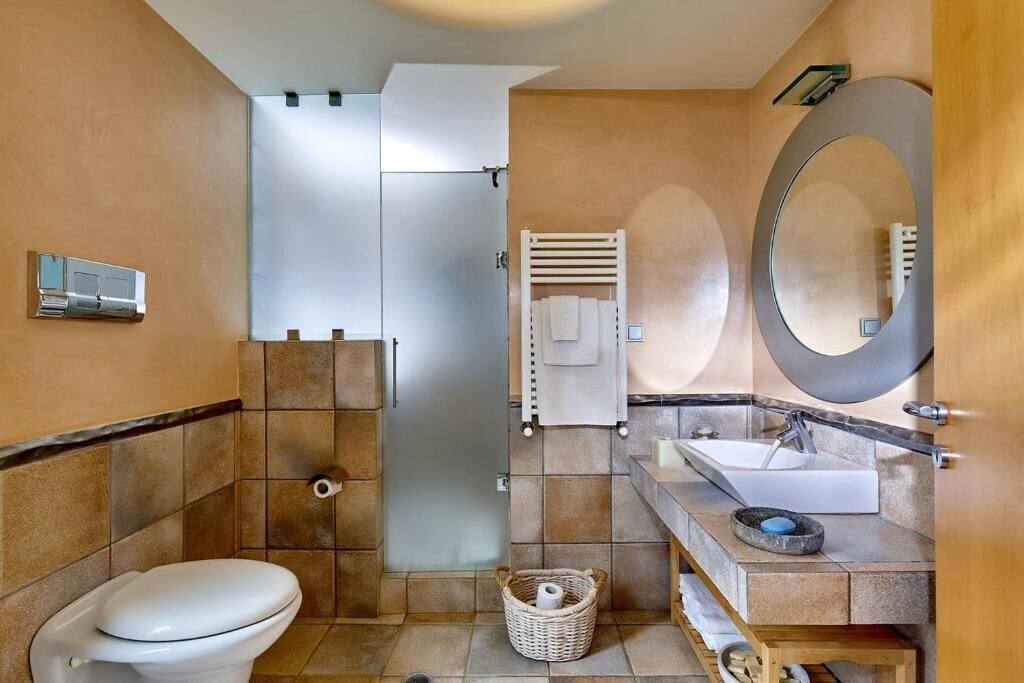 Photo of Bathroom in Linoperamata