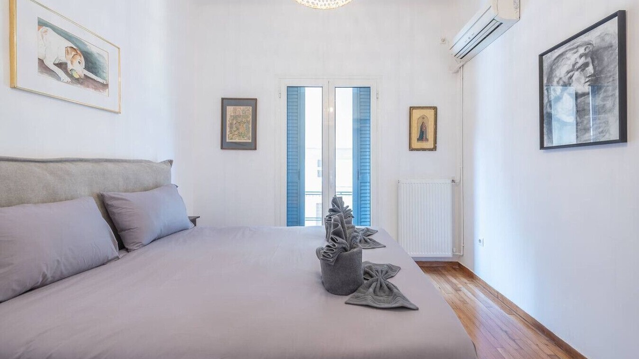 Photo of Bedroom in Exarhia