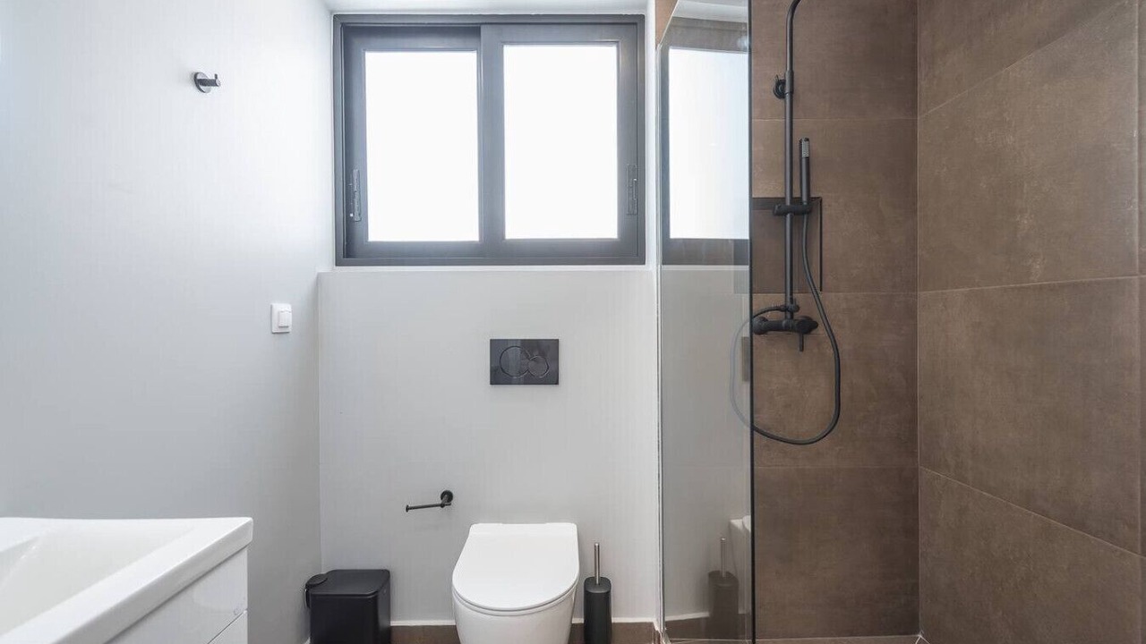 Photo of Bathroom in Monastiraki