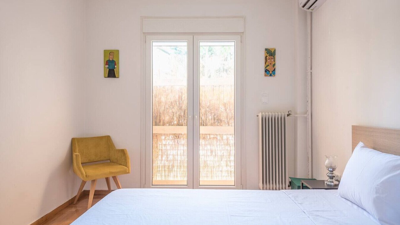 Photo of Bedroom in Exarhia
