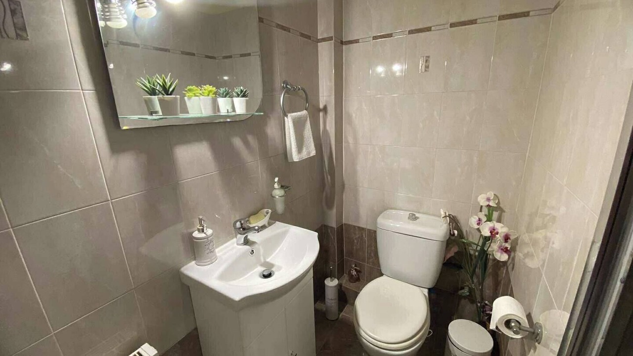 Photo of Bathroom in Saronikos
