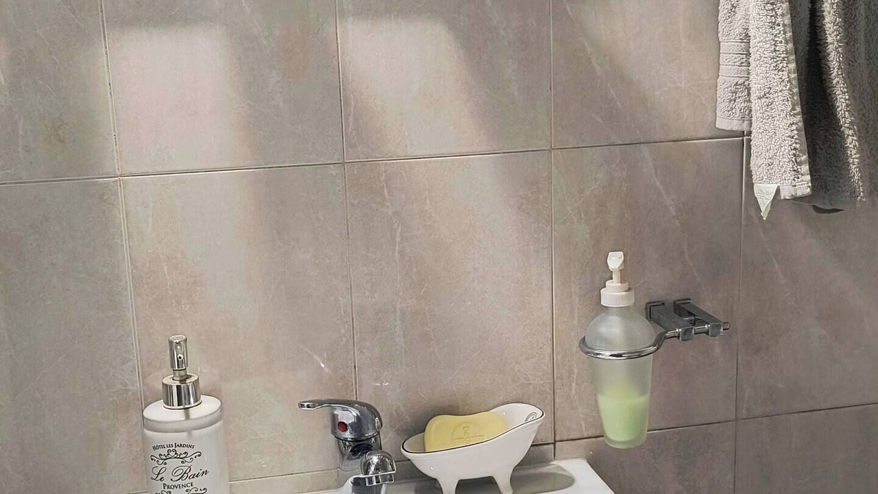 Photo of Bathroom in Saronikos