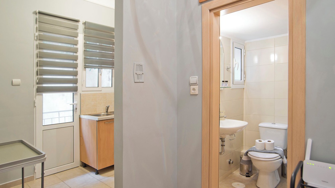 Photo of Bathroom in Attiki