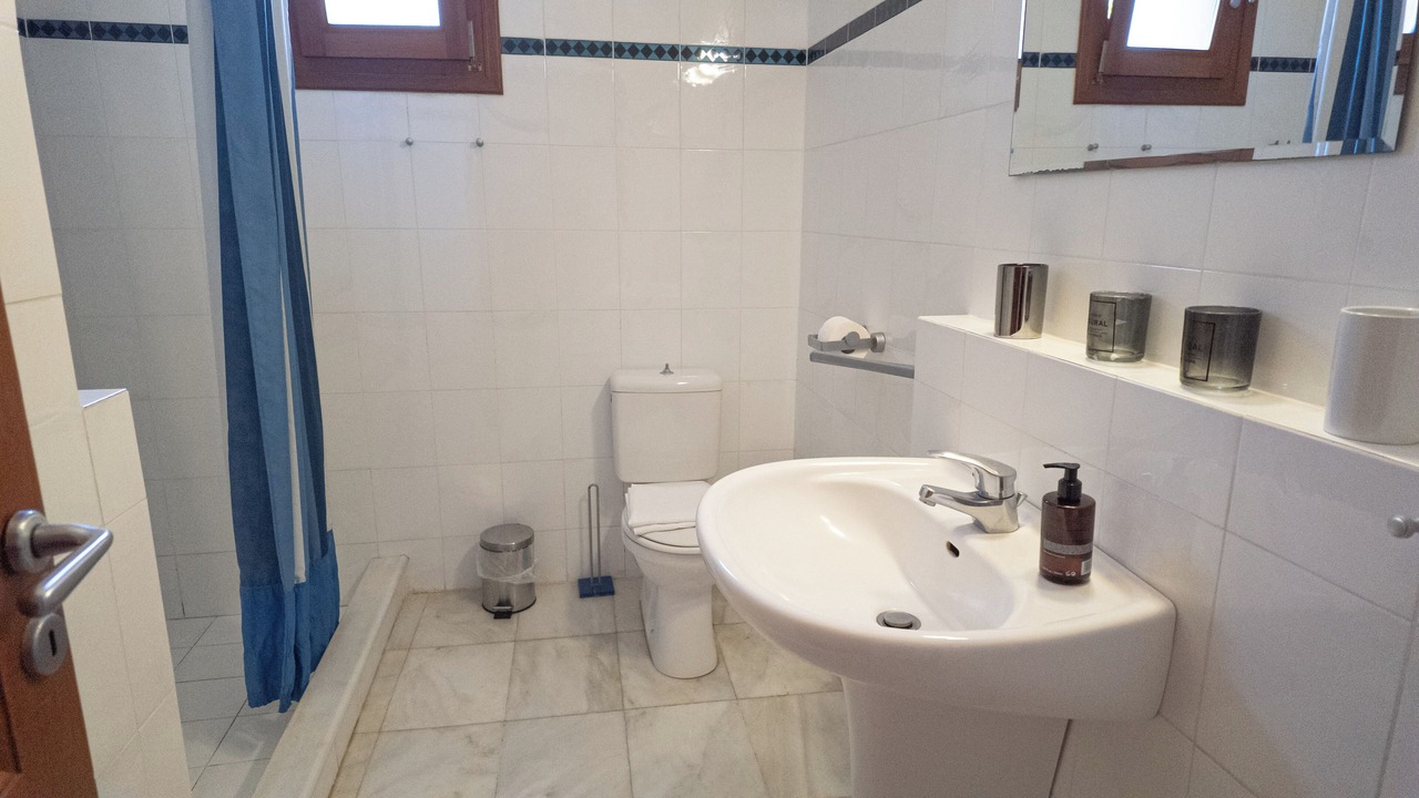 Photo of Bathroom in Skafidia