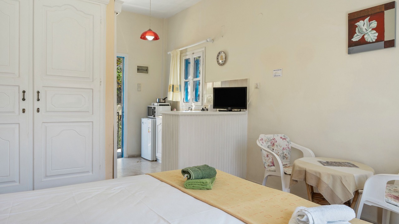 Photo of Bedroom in Panormos