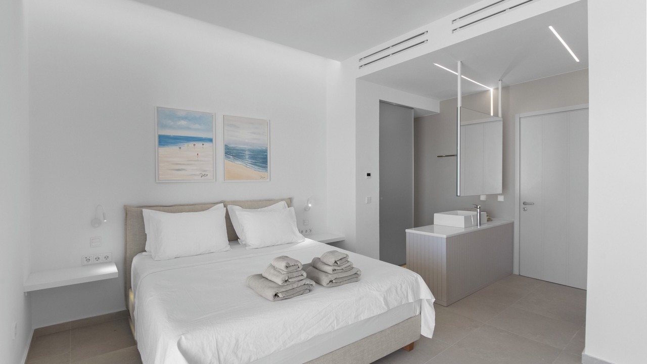 Photo of Bedroom in Paros