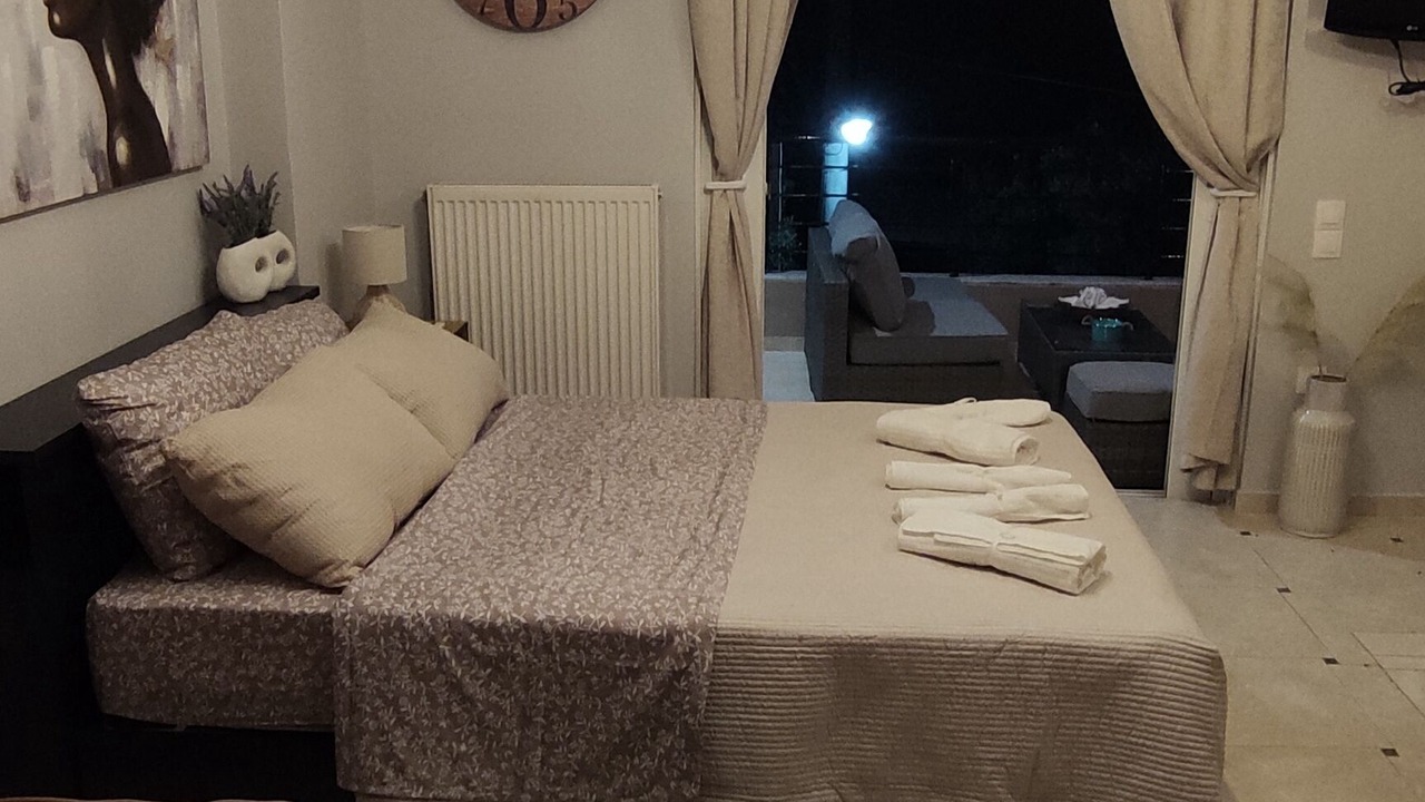 Photo of Bedroom in Nea Styra