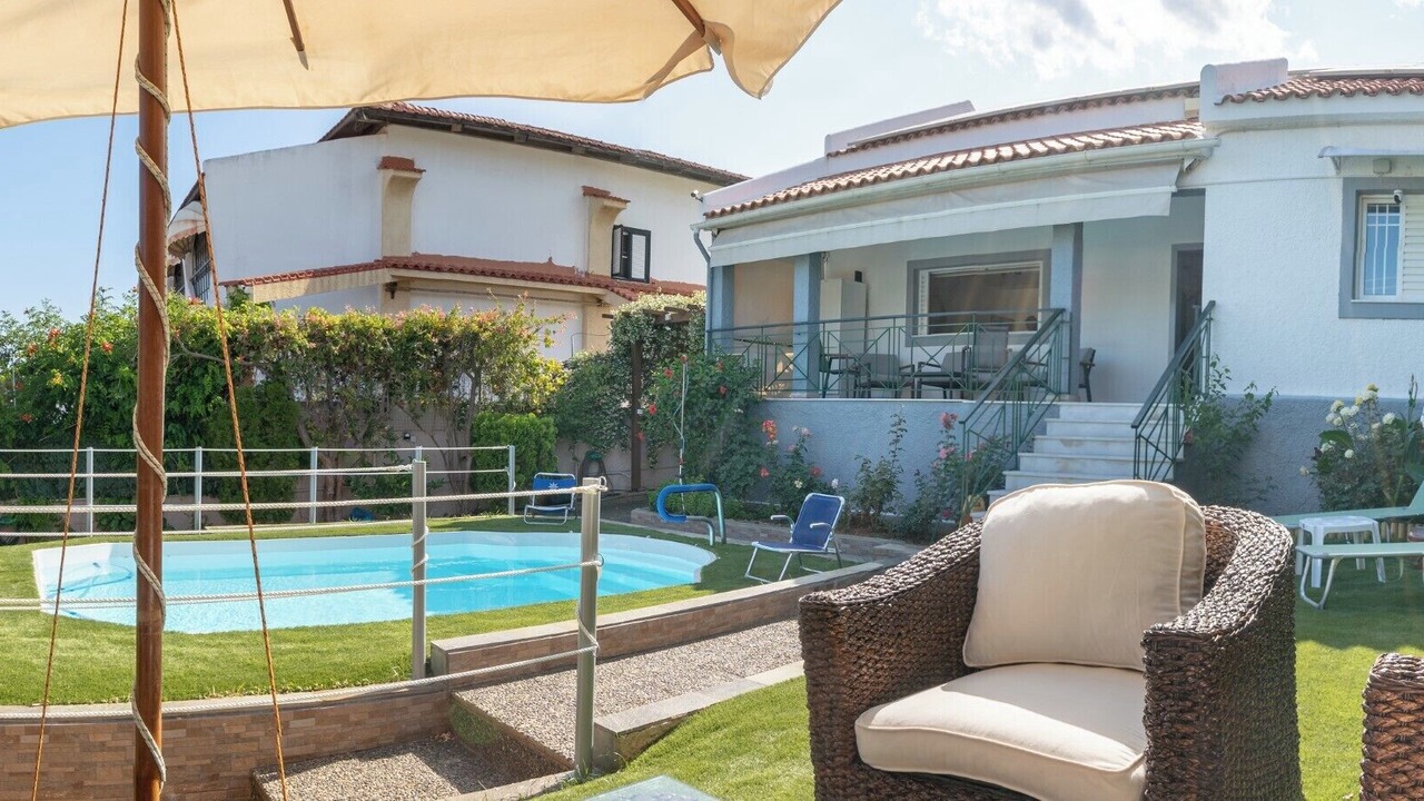 Photo of Outdoor in Saronikos