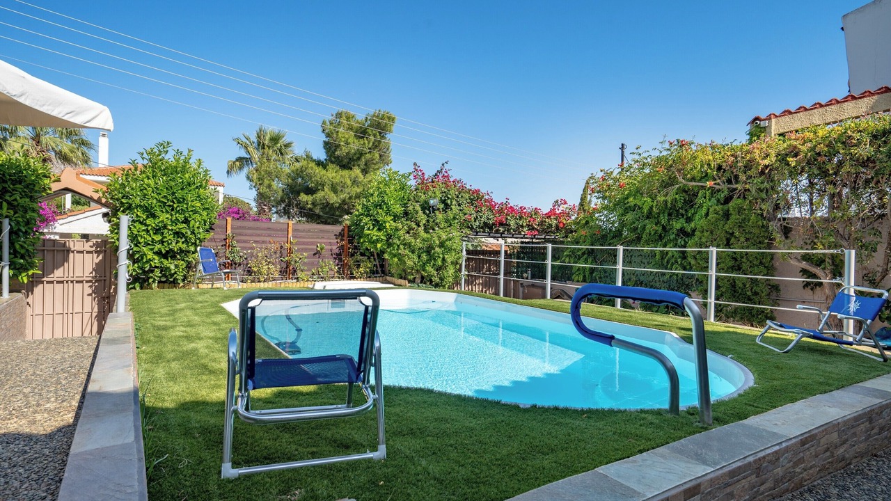 Photo of Outdoor in Saronikos
