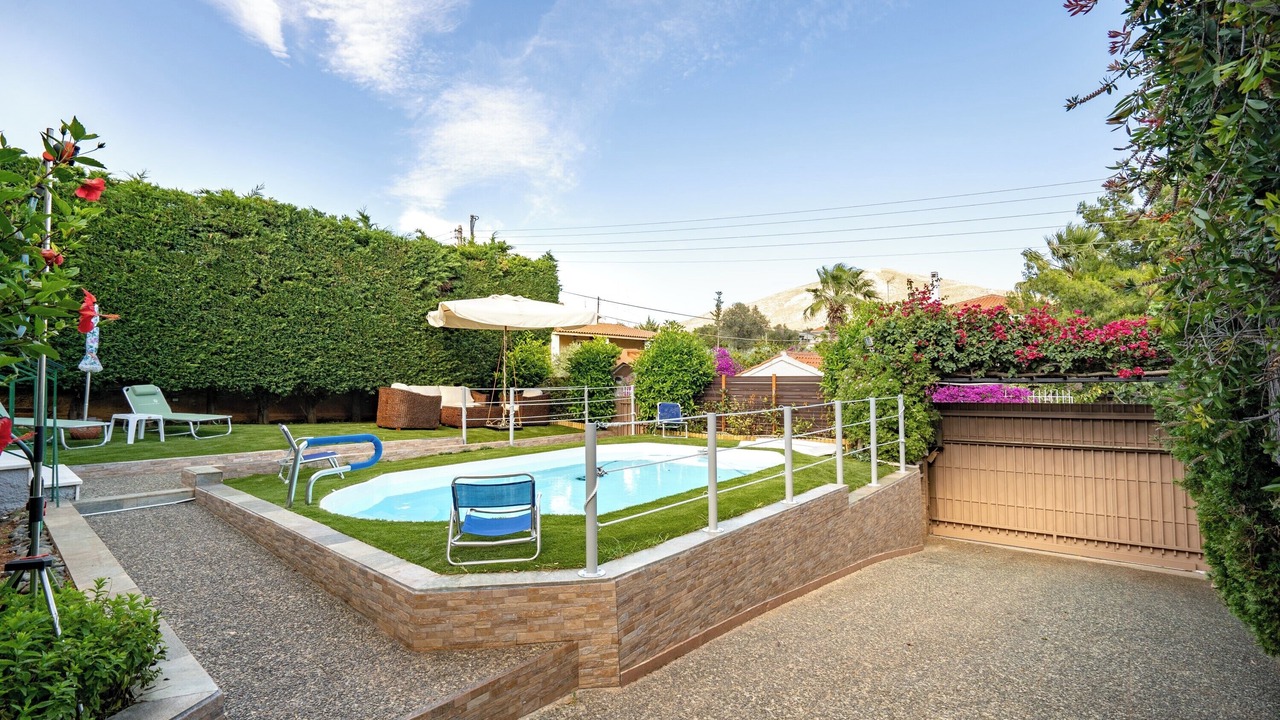 Photo of Outdoor in Saronikos