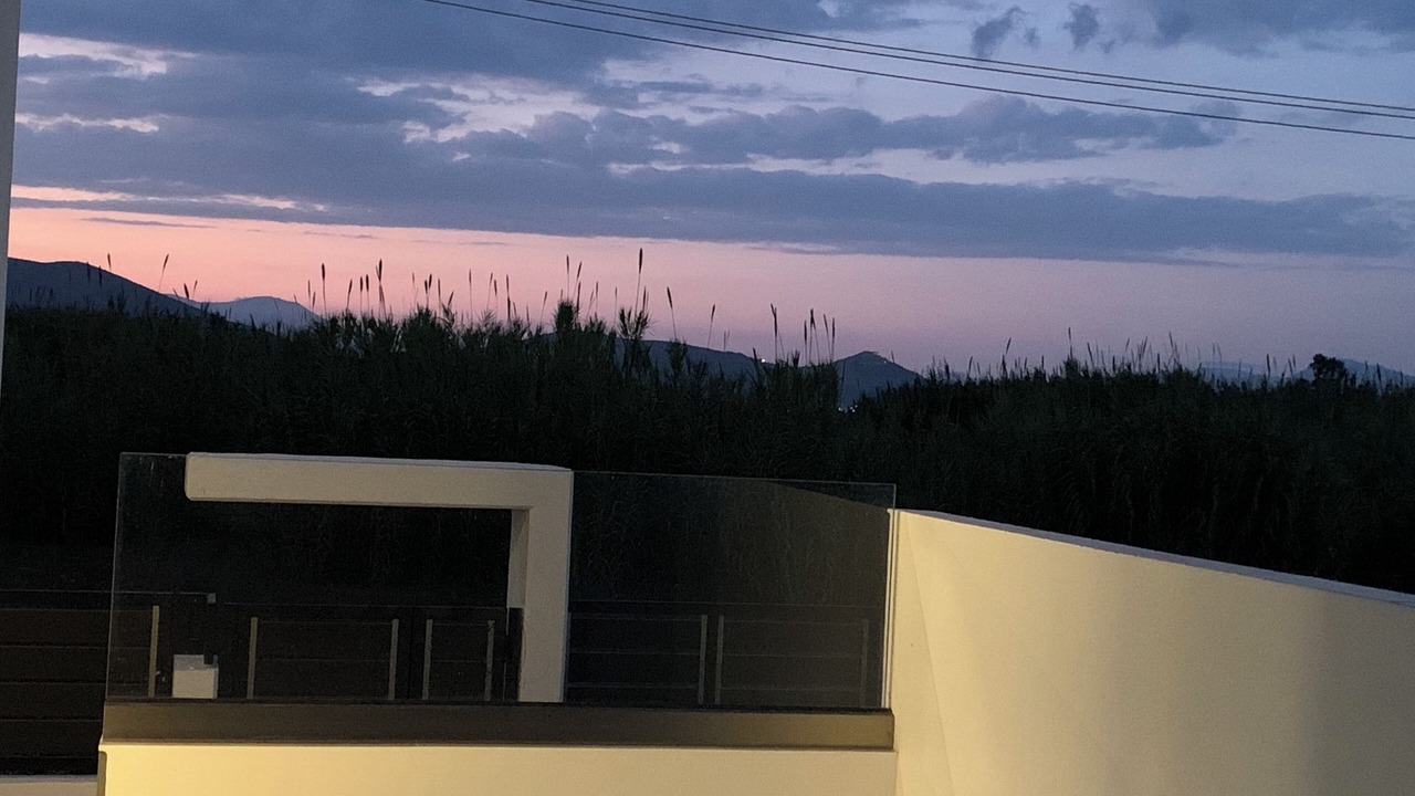 Photo of Outdoor in Mili