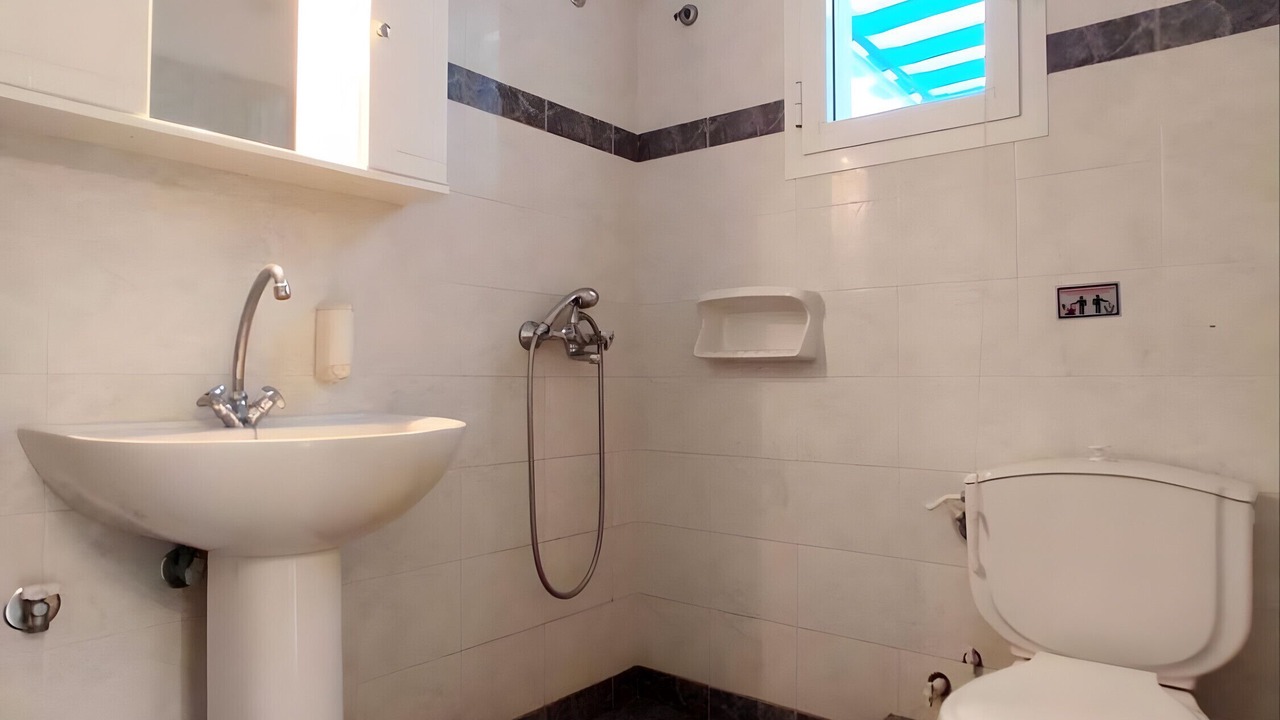 Photo of Bathroom in Kipri