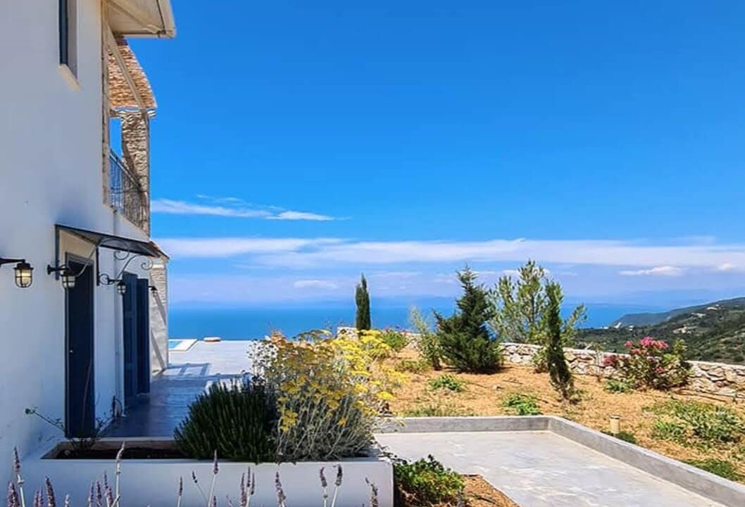 Photo of Outdoor in Kalamitsi