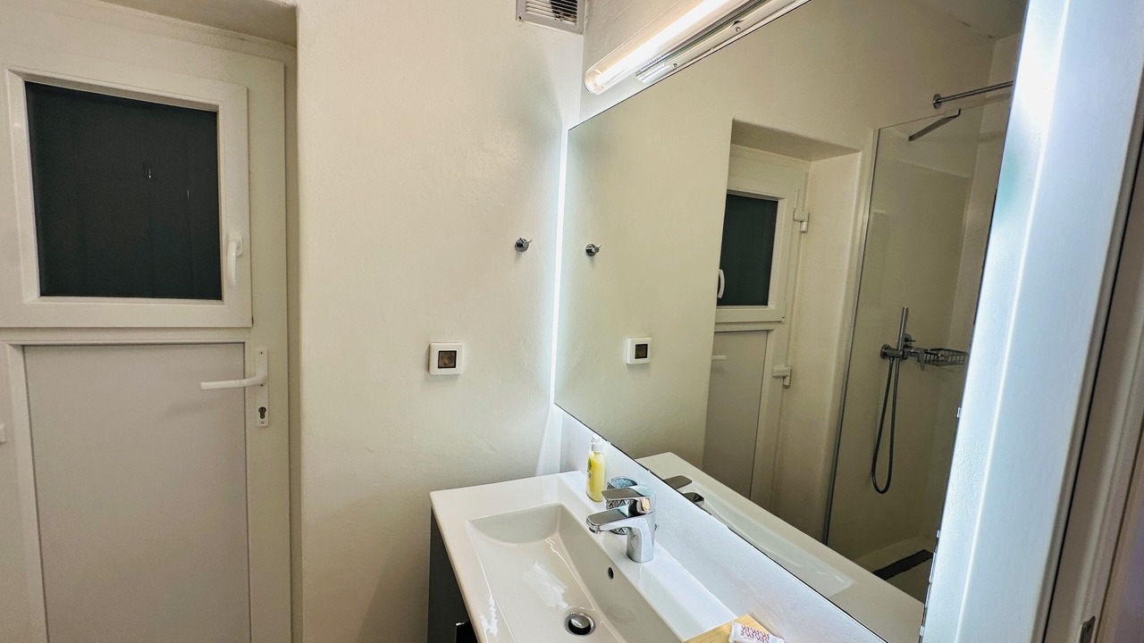 Photo of Bathroom in Agios Stefanos