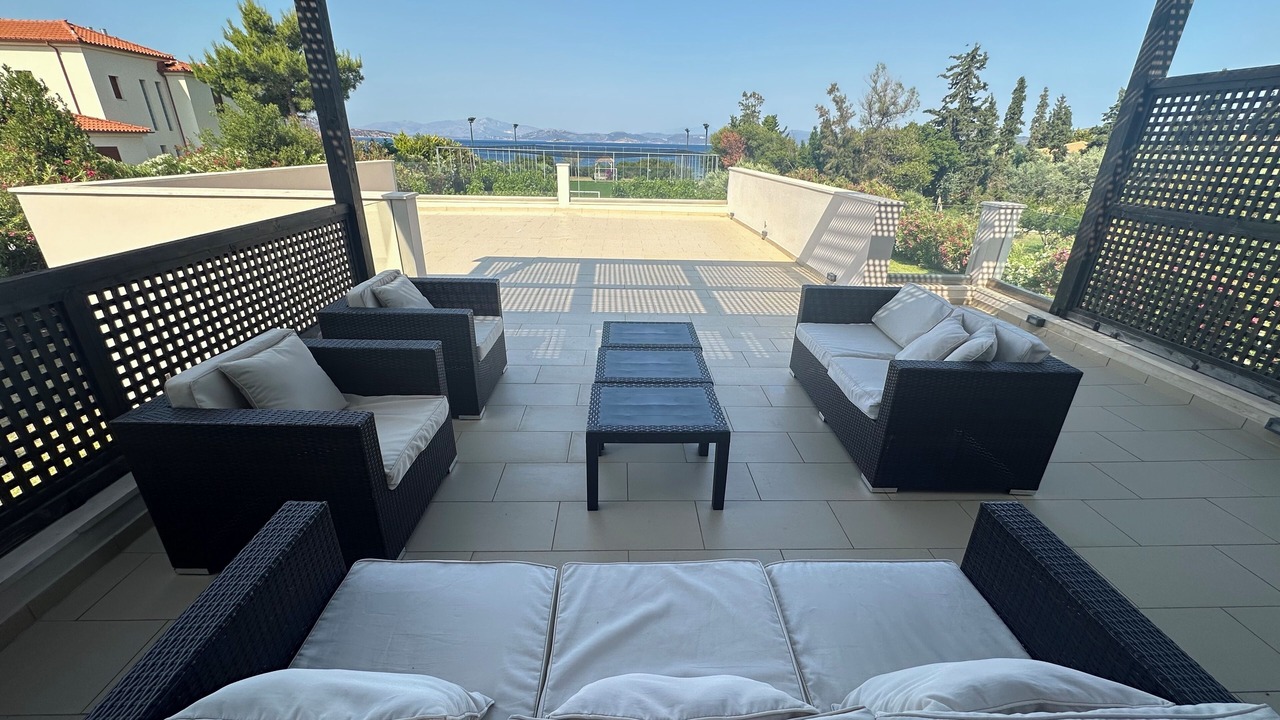 Photo of Patio Balcony in Karystos