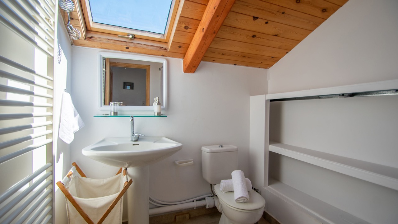 Photo of Bathroom in Drosia