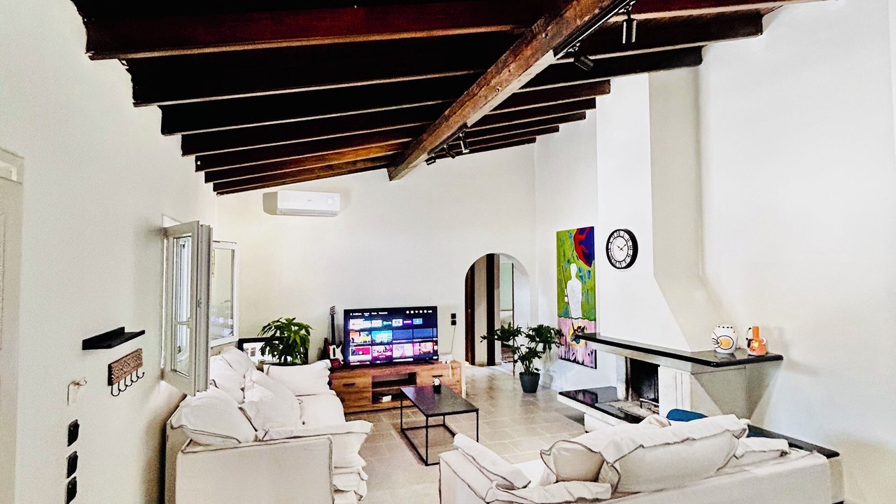 Photo of Livingroom in Giannades