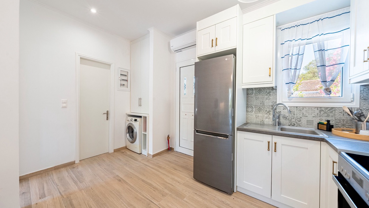 Photo of Kitchen in Notos