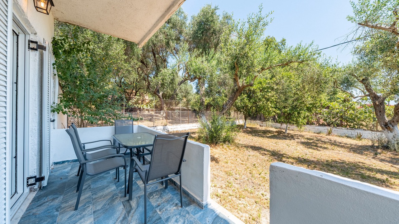 Photo of Outdoor in Notos
