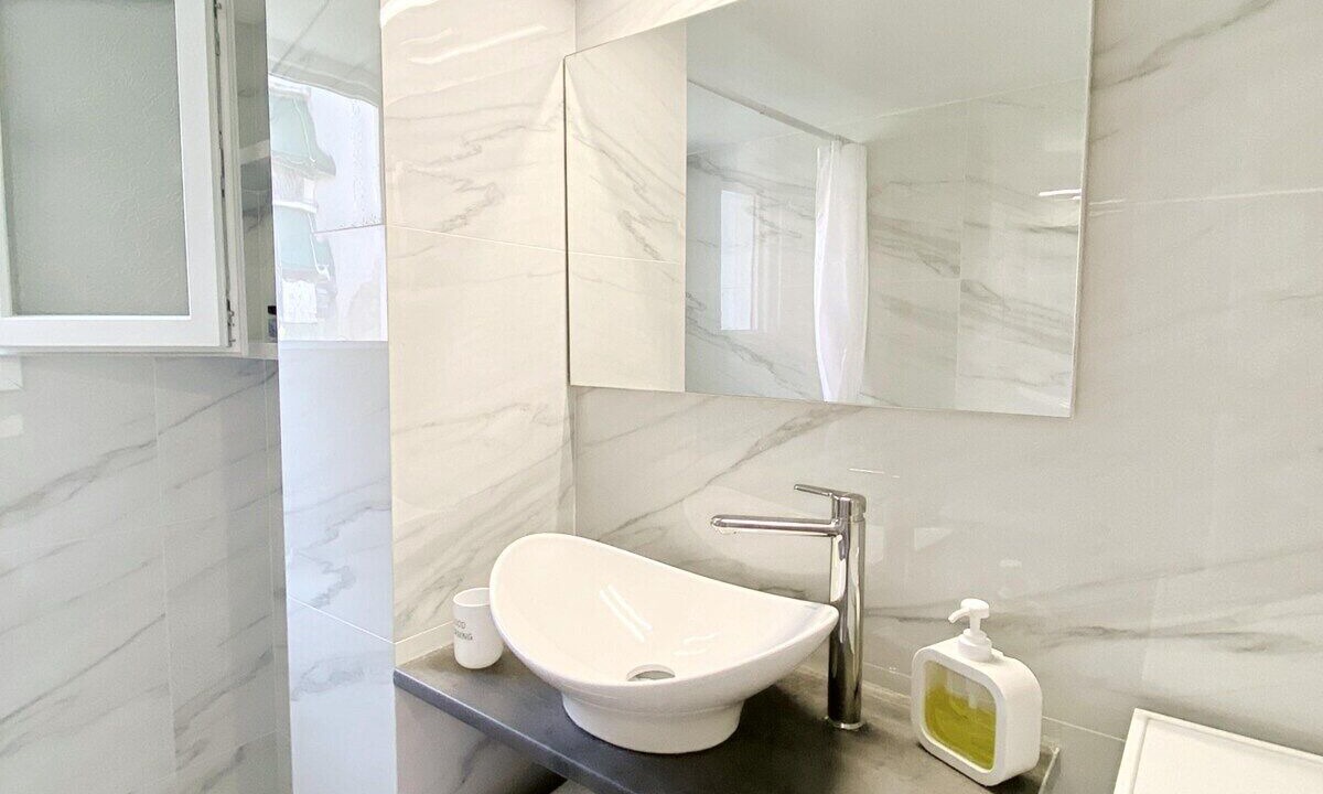 Photo of Bathroom in Ano Patisia