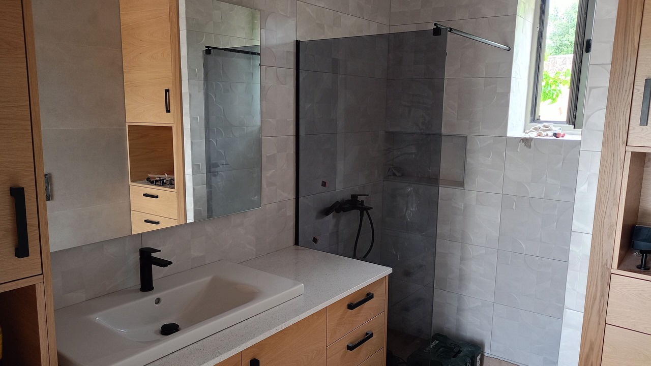 Photo of Bathroom in Kardamyli