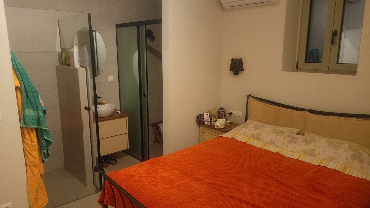 Photo of Bathroom in Kardamyli