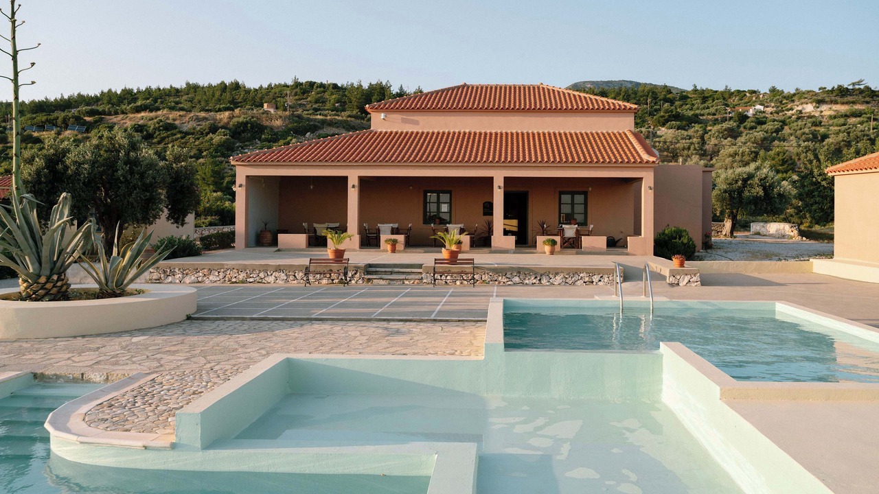 Photo of Outdoor in Ormos Koumeikon