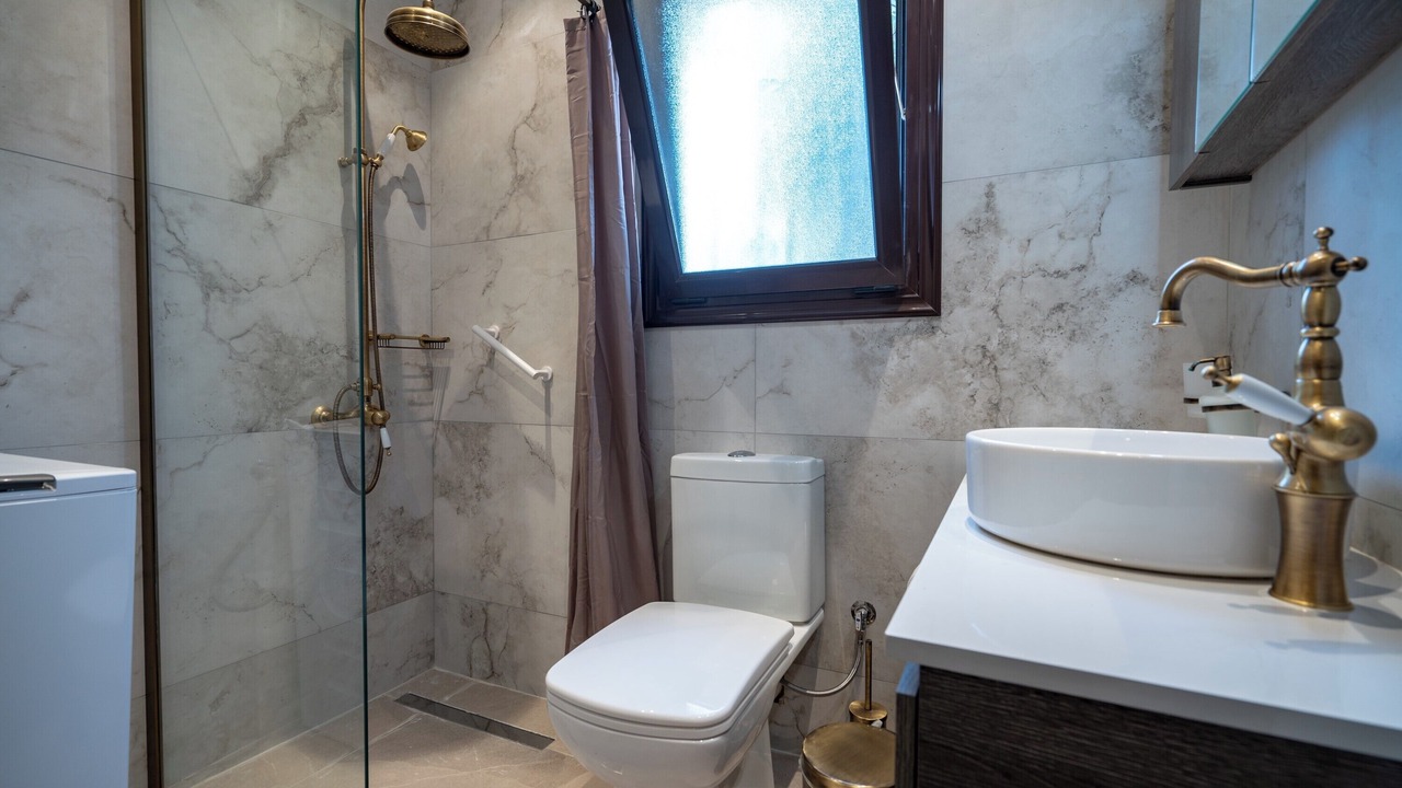 Photo of Bathroom in Nea Makri