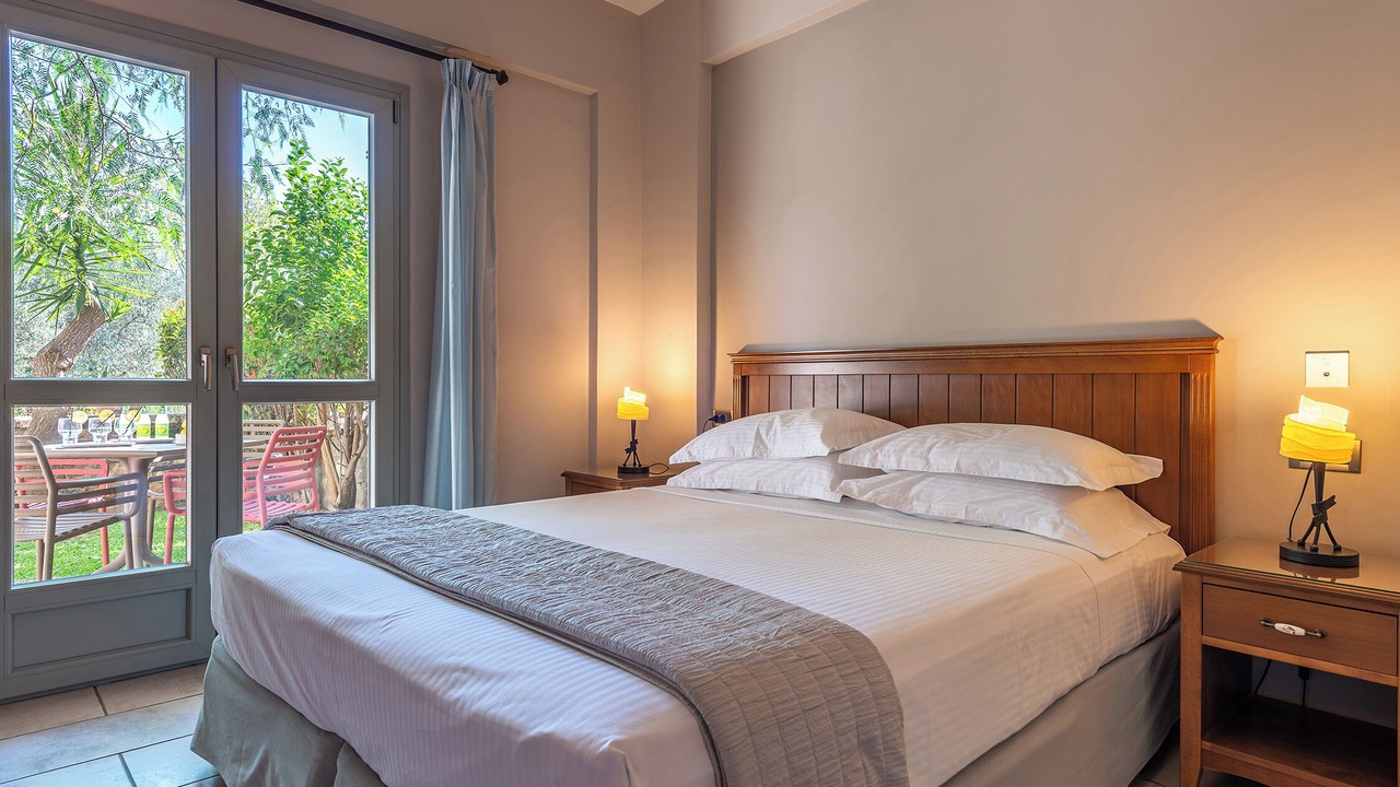 Photo of Bedroom in Longos