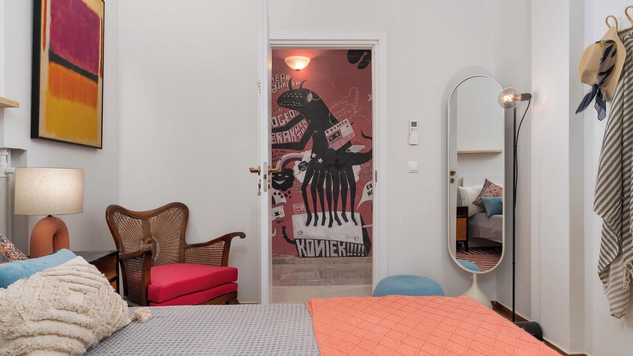 Photo of Bedroom in Exarhia