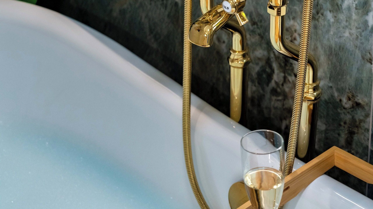 Photo of Bathroom in Exarhia