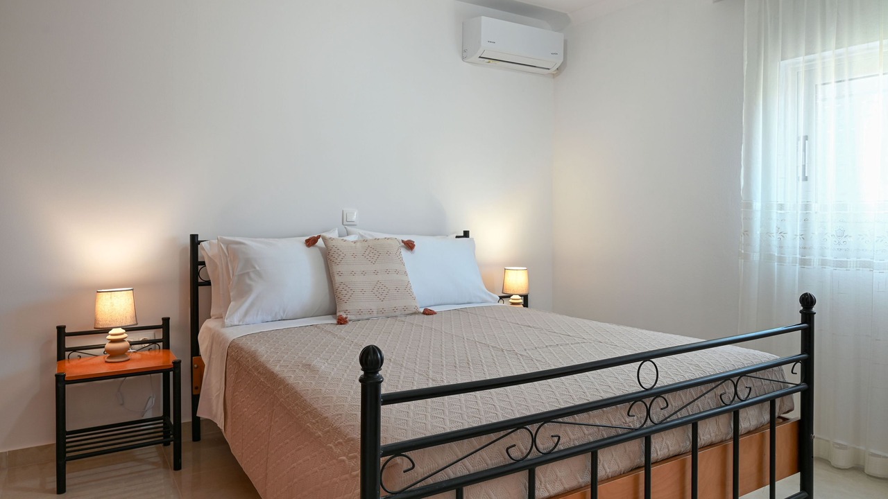 Photo of Bedroom in Fanai
