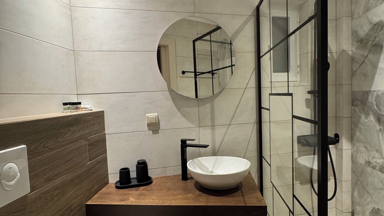 Photo of Bathroom in Tolo