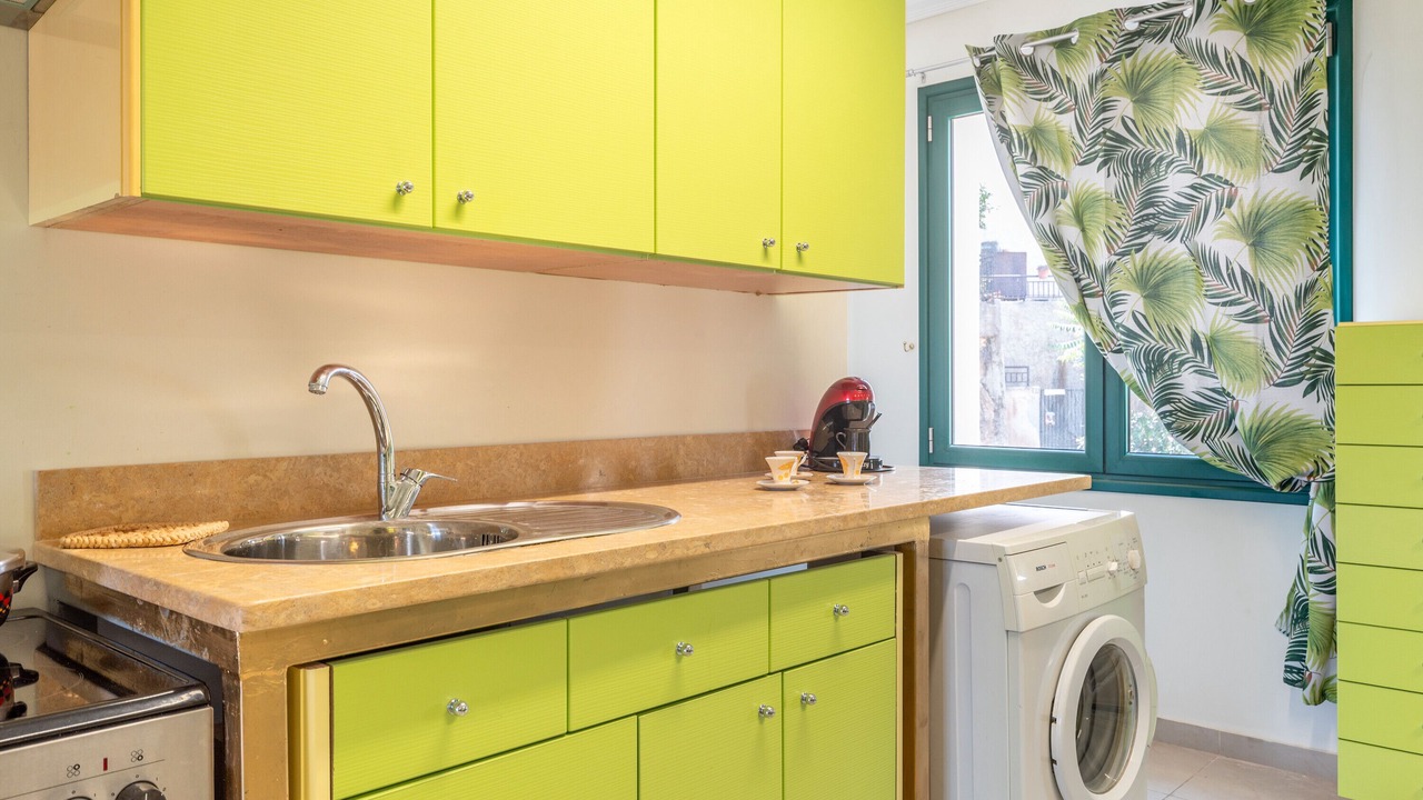 Photo of Kitchen in Galatsi