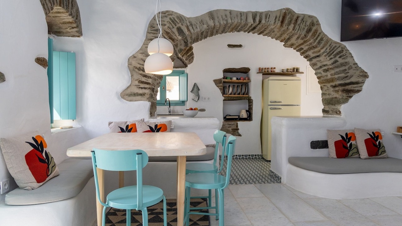 Photo of Livingroom in Megas Yialos-Nites