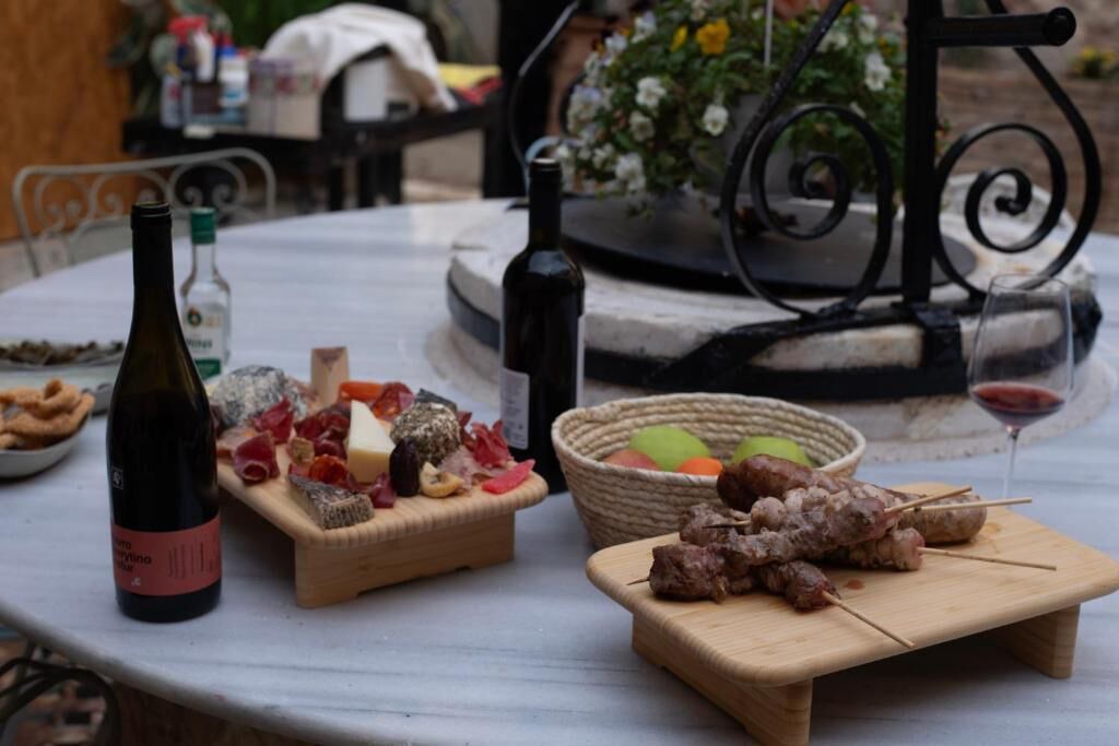 Photo of Outdoor in Kerameikos