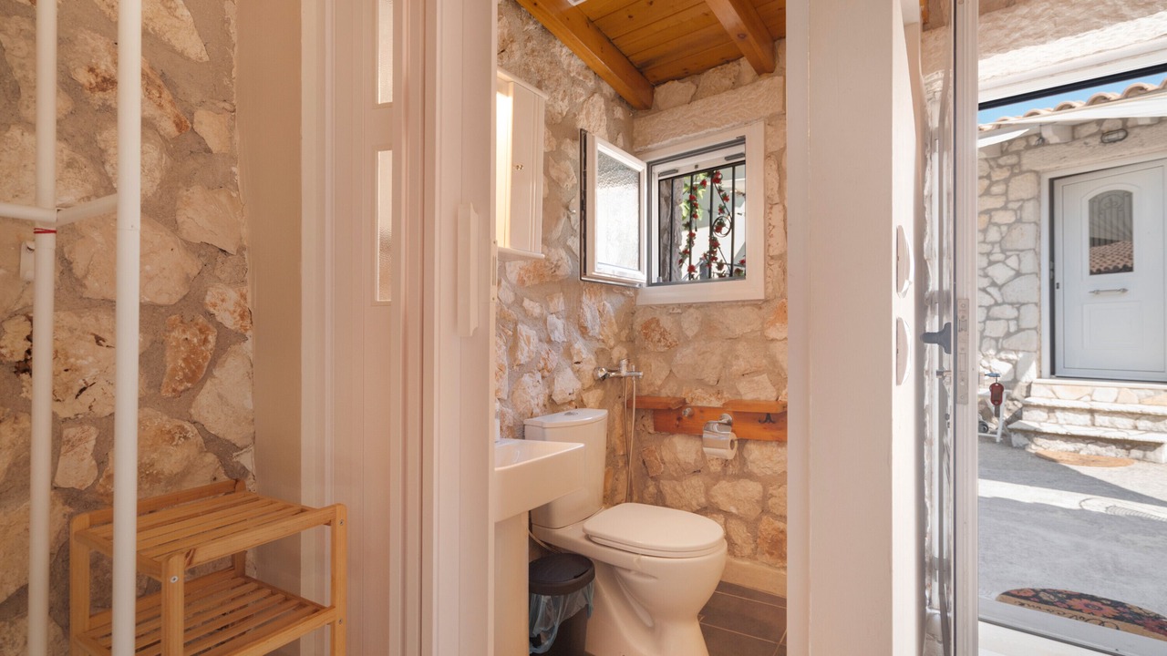 Photo of Bathroom in Fternon