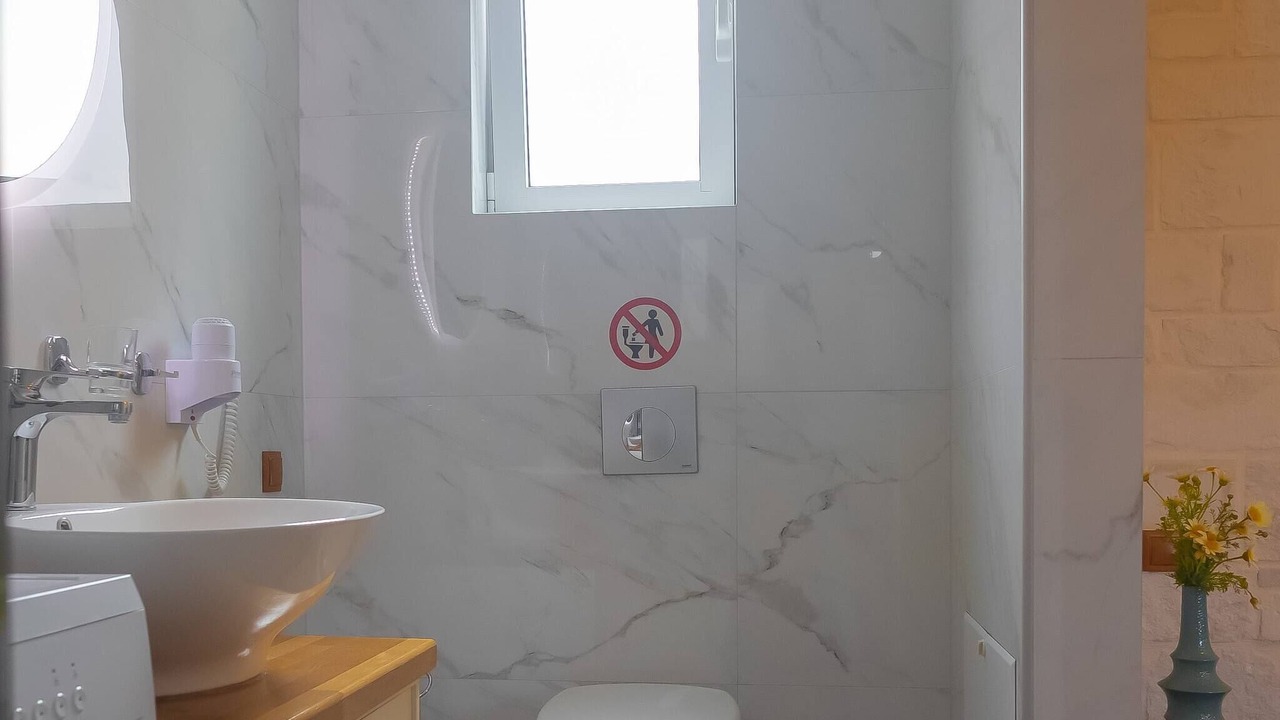Photo of Bathroom in Darmarochori