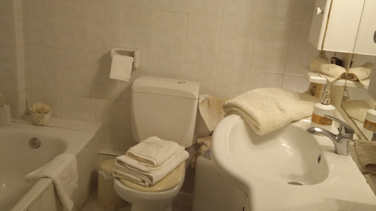 Photo of Bathroom in Alimos