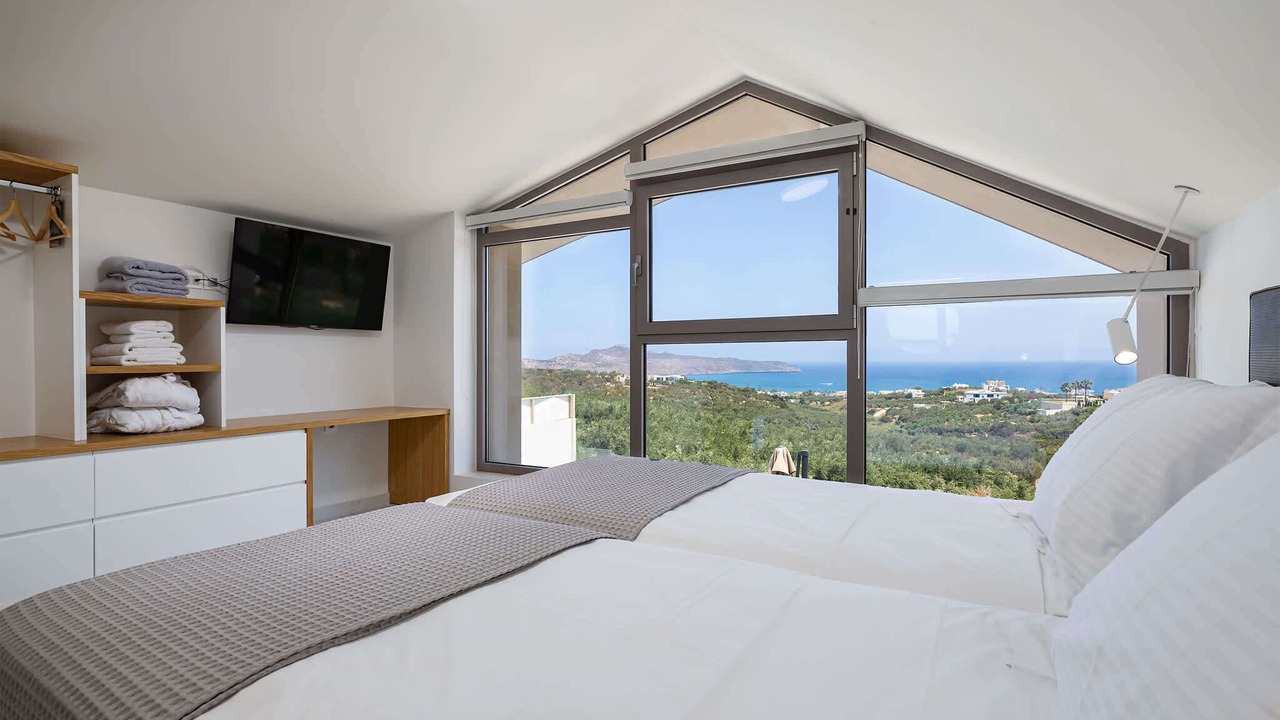 Photo of Bedroom in Stalos