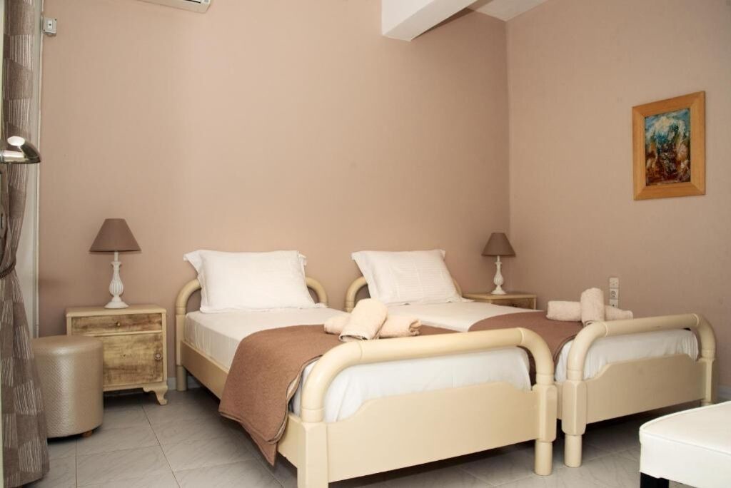 Photo of Bedroom in Molos